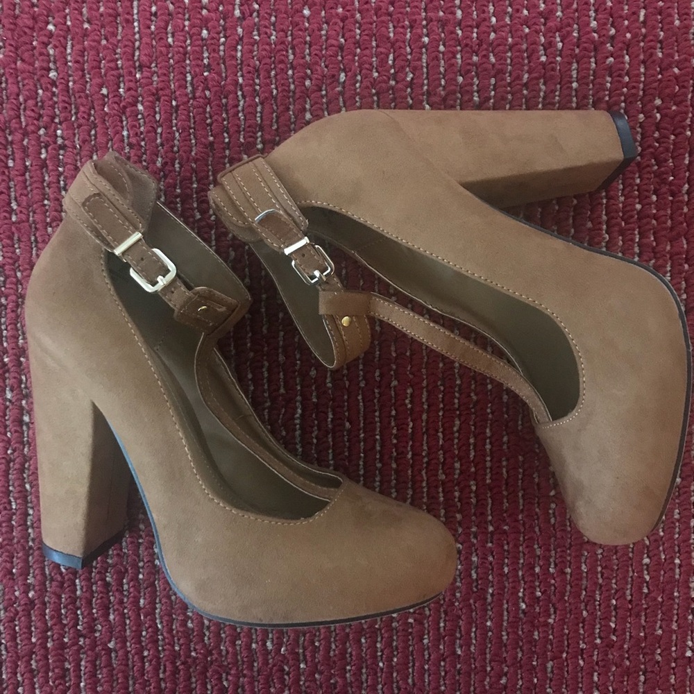 Camel, Wedge Heels